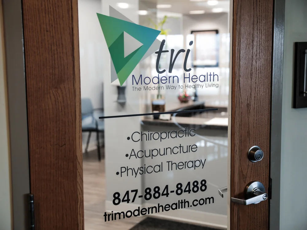 Tri Modern Health reception area in Hoffman Estates